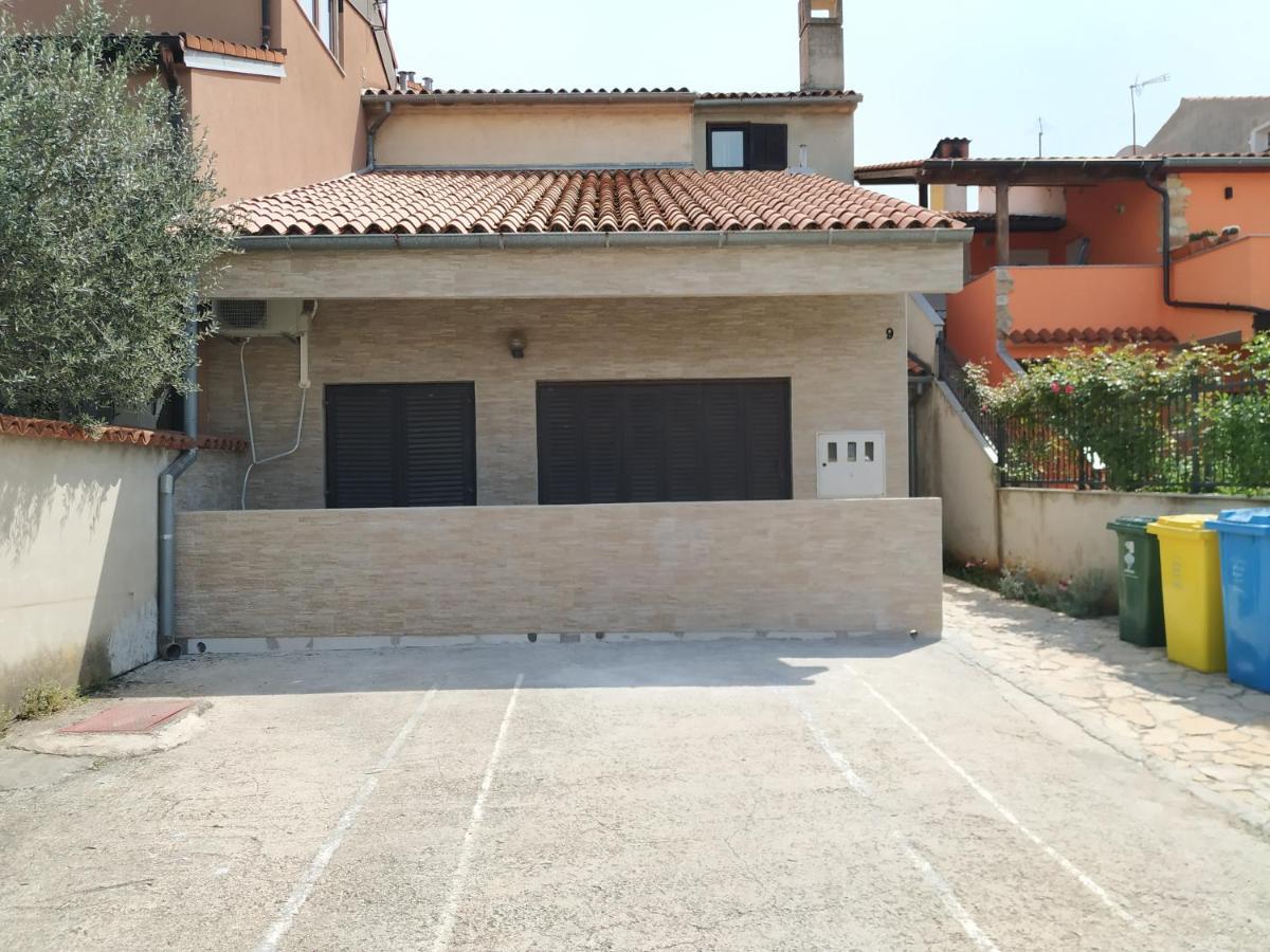 Apartmani Zlatko Pula Zewnętrze zdjęcie