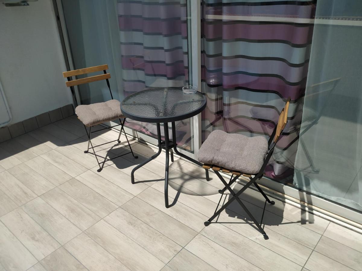 Apartmani Zlatko Pula Zewnętrze zdjęcie