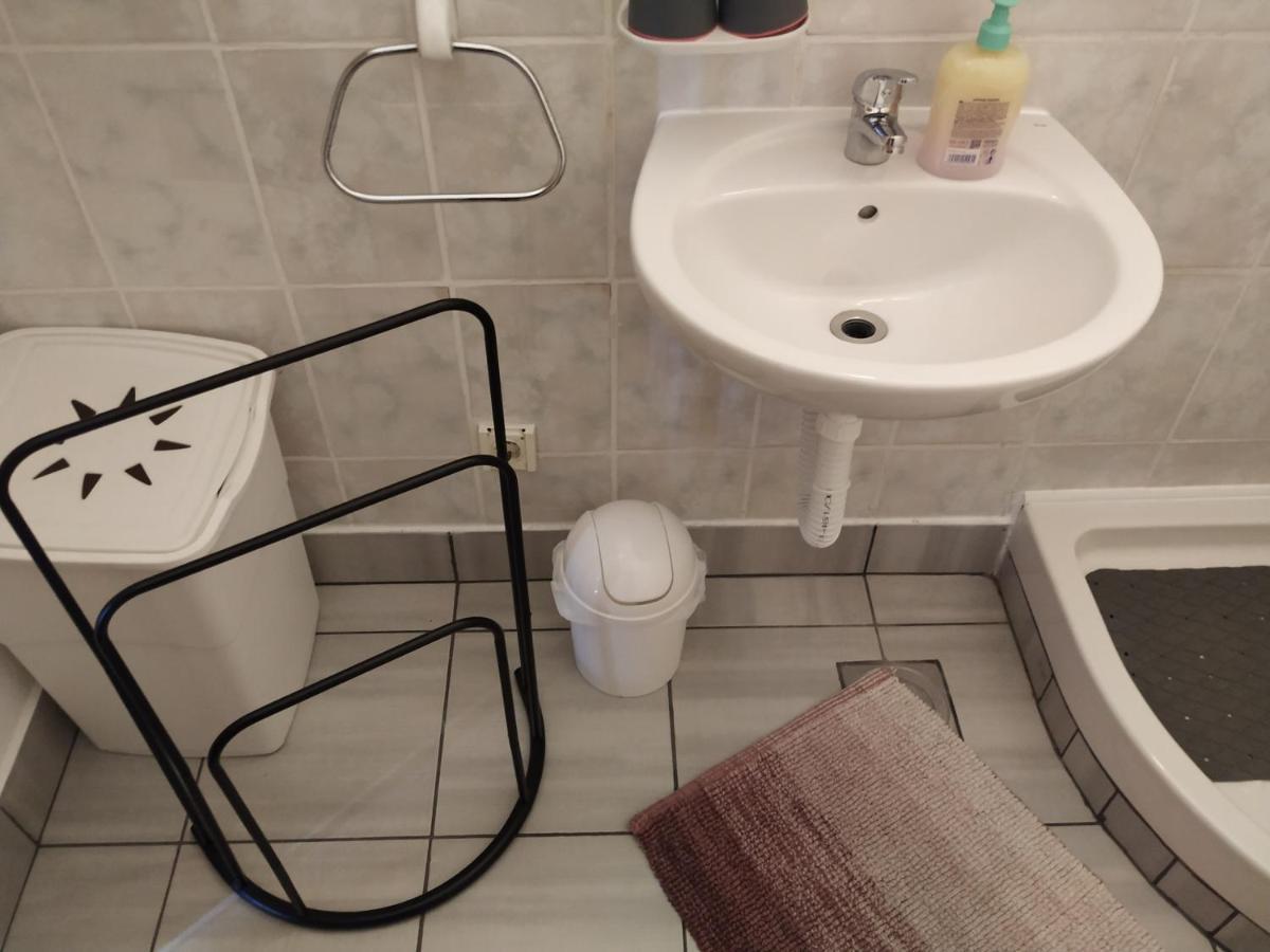 Apartmani Zlatko Pula Zewnętrze zdjęcie