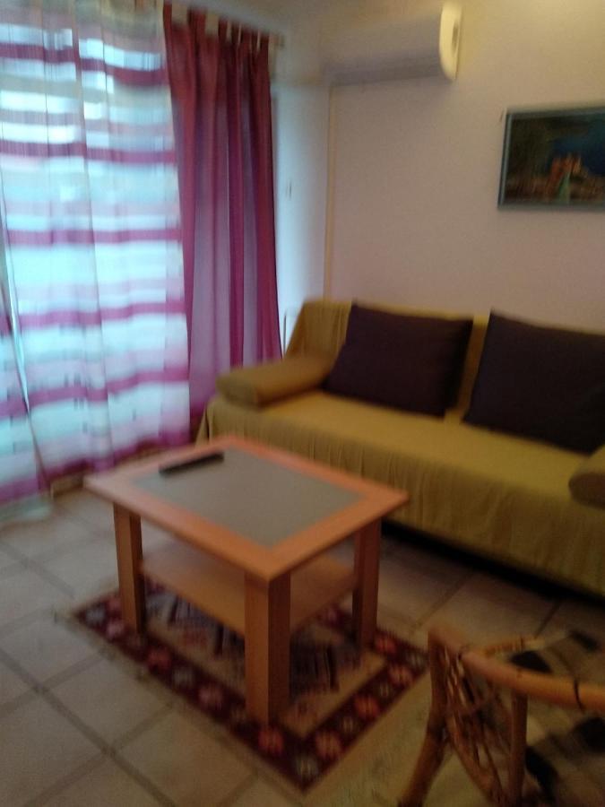 Apartmani Zlatko Pula Zewnętrze zdjęcie